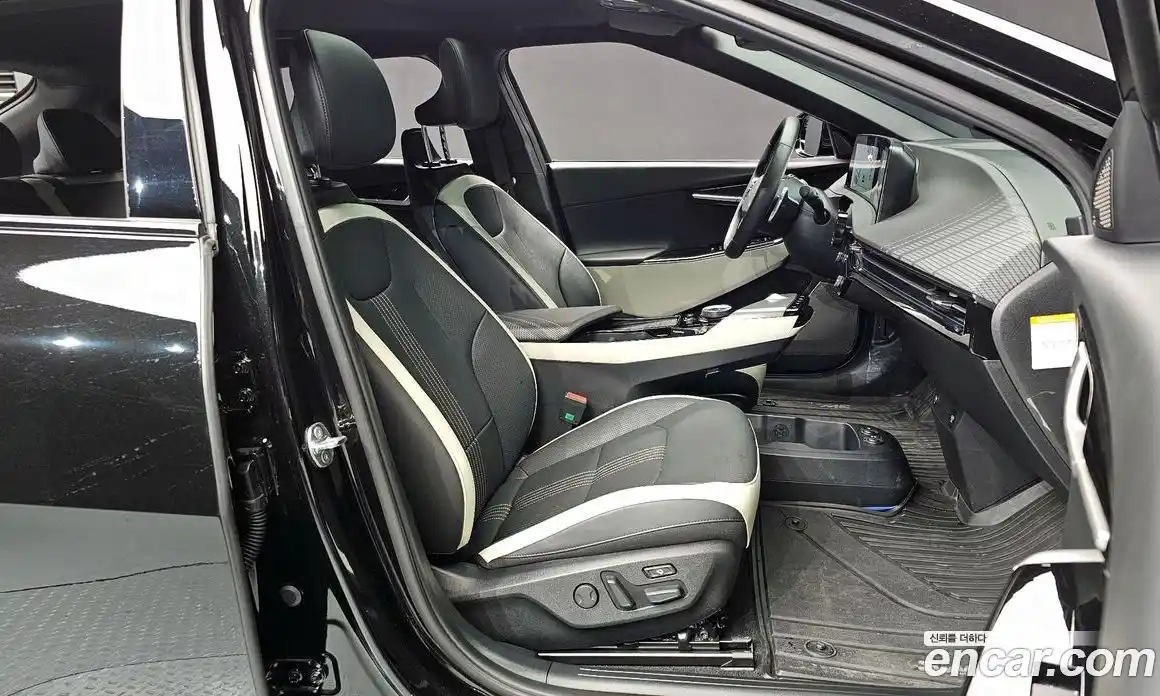 Kia EV6 2024 0.1 Автомат в Москве № 587029, фото 10