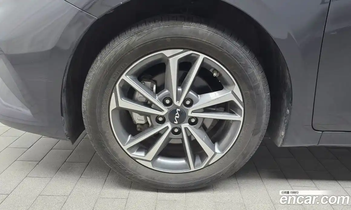 Kia K3 2023 1.6 Автомат в Москве № 587046, фото 5