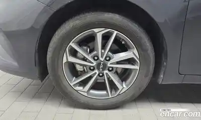 Kia K3 2023 1.6 Автомат в Москве № 587046, миниатюра 5