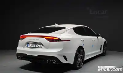 Kia Stinger 2023 2.5 Автомат в Москве № 587334, миниатюра 2