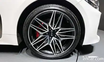 Kia Stinger 2023 2.5 Автомат в Москве № 587334, миниатюра 5