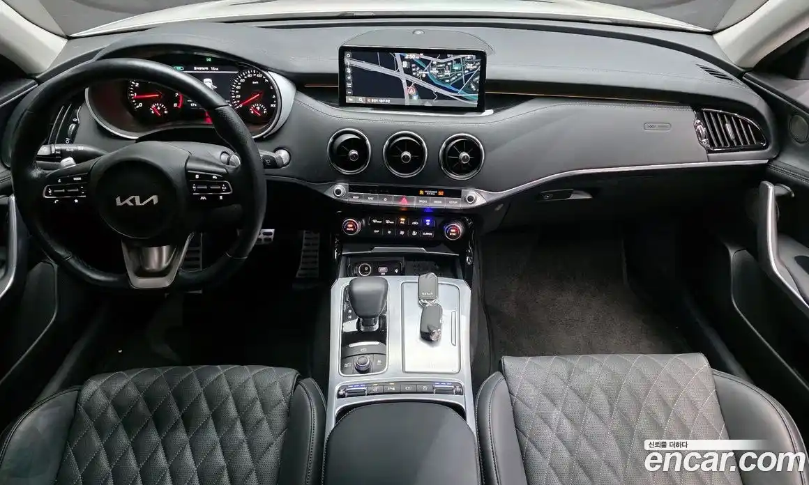 Kia Stinger 2023 2.5 Автомат в Москве № 587334, фото 7