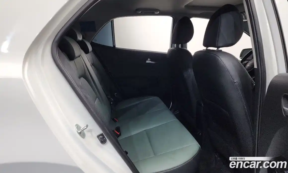 Kia Morning 2024 1.0 Автомат в Москве № 587405, фото 12