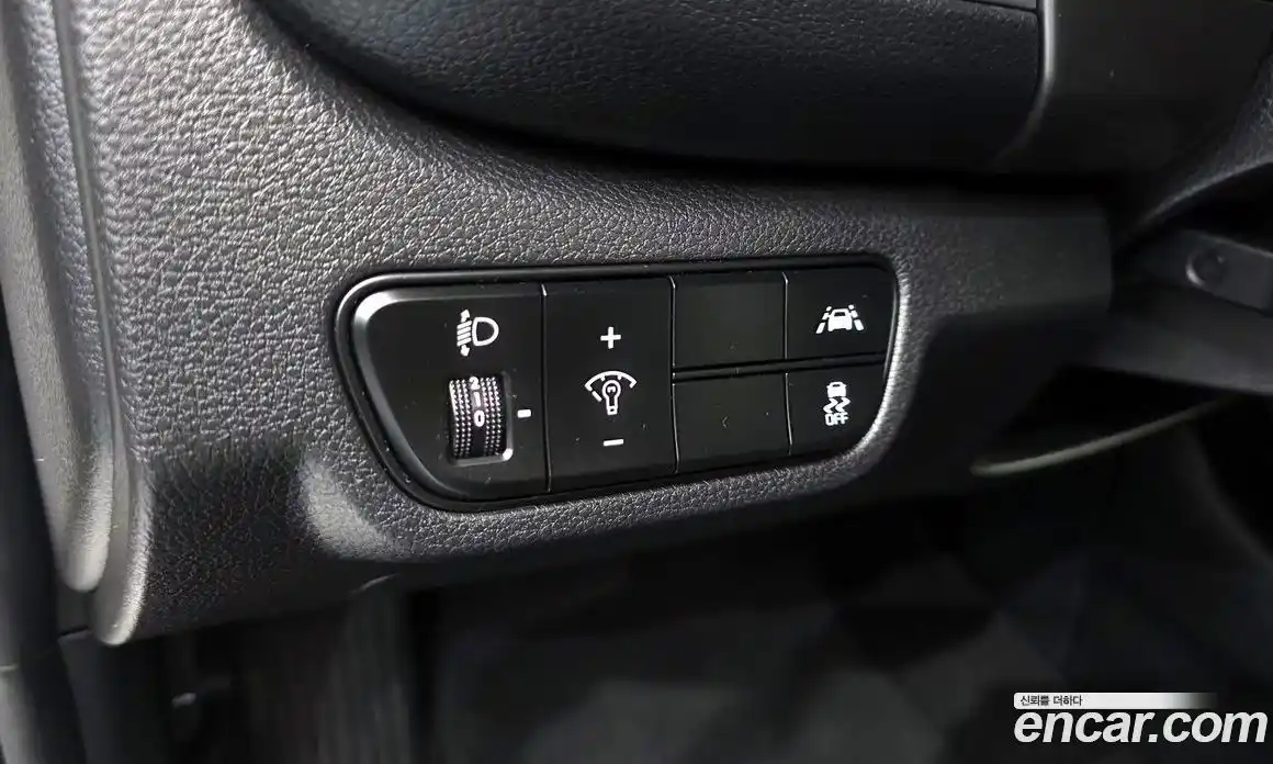 Kia Seltos 2022 1.6 Автомат в Москве № 587463, фото 12