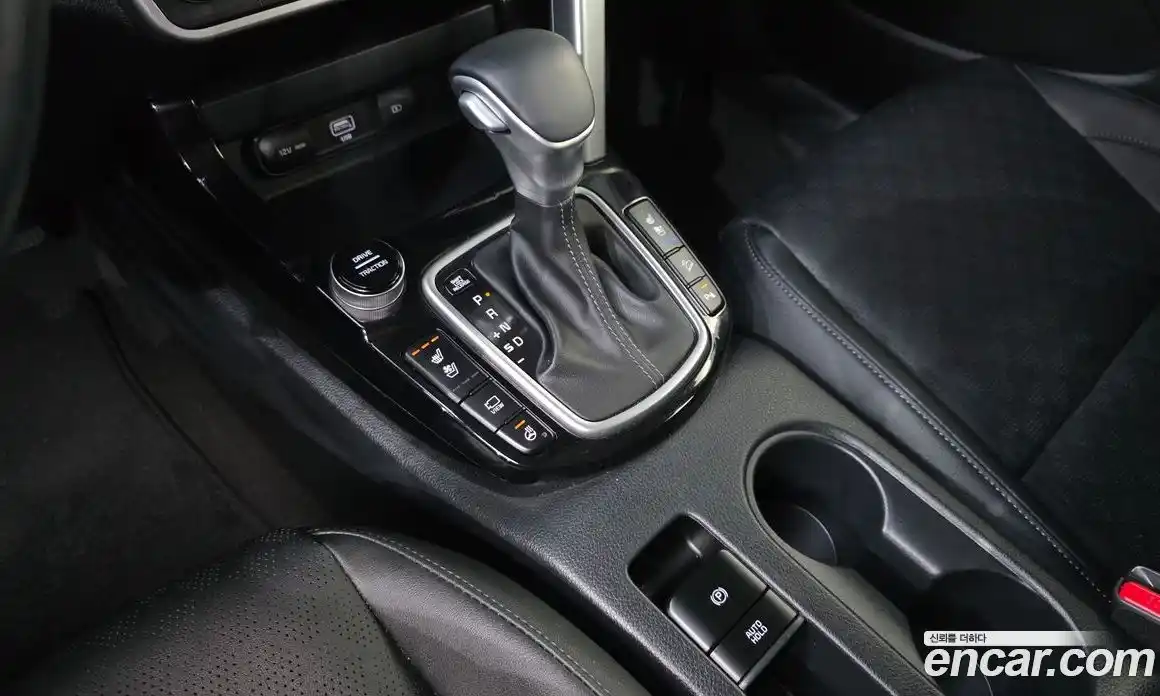 Kia Seltos 2022 1.6 Автомат в Москве № 587463, фото 9