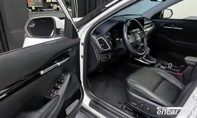 Kia Seltos 2022 1.6 Автомат в Москве № 587463, миниатюра 10