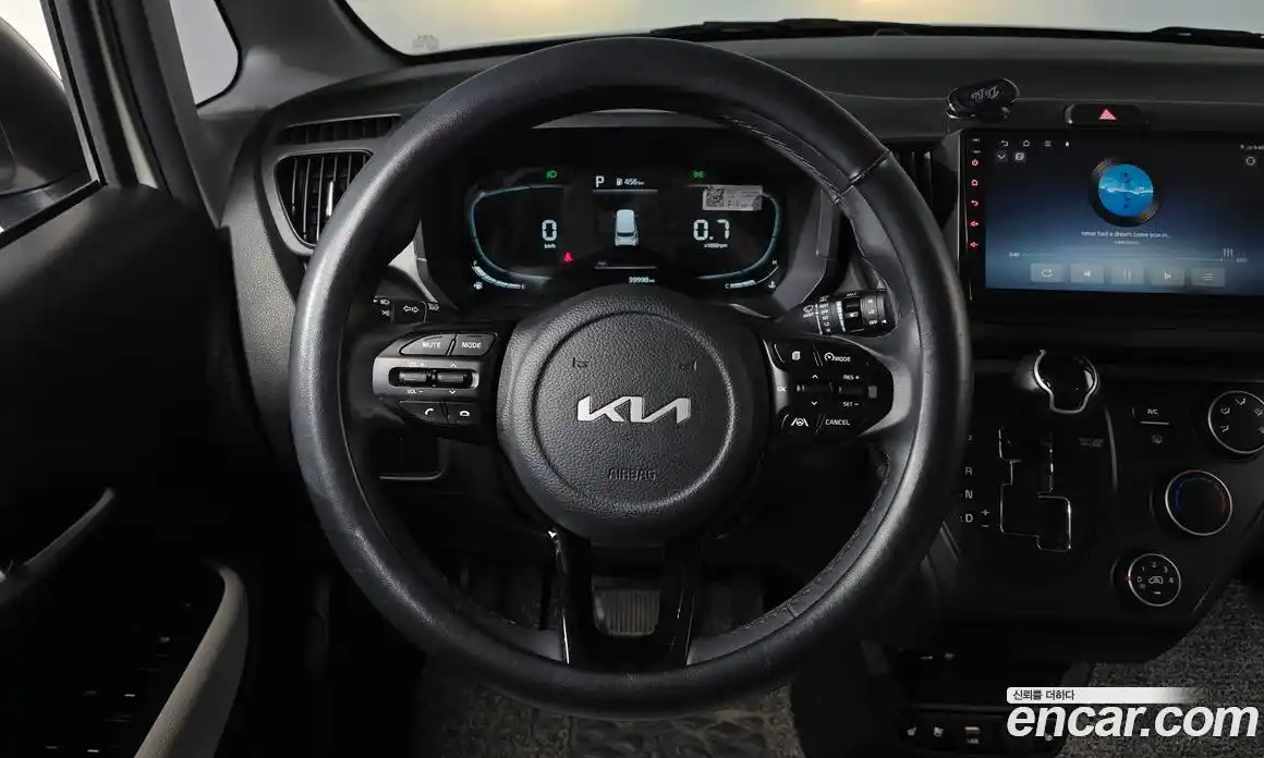 Kia Ray 2023 1.0 Автомат в Москве № 587870, фото 13