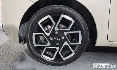 Kia Ray 2023 1.0 Автомат в Москве № 587870, миниатюра 5