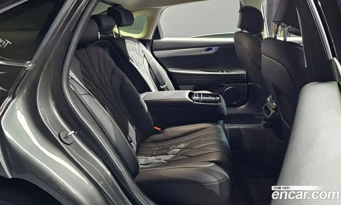 Genesis G80 2023 2.5 Автомат в Москве № 588279, фото 12