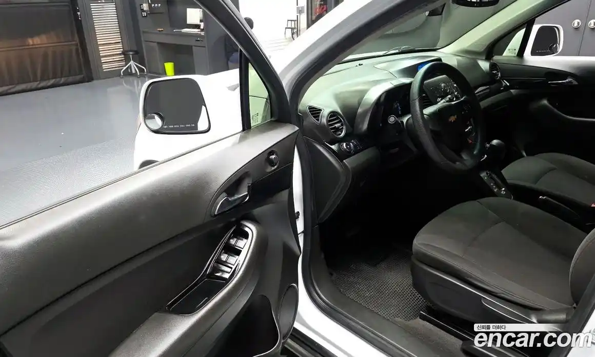 Chevrolet Orlando 2012 2.0 Автомат в Москве № 588658, фото 11