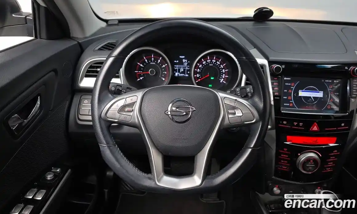 SsangYong TIBOLI 2015 1.6 Автомат в Москве № 589246, фото 14