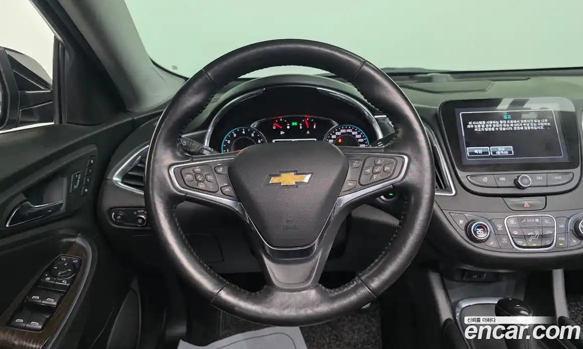 Chevrolet Malibu 2017 2.0 Автомат в Москве № 589464, фото 13