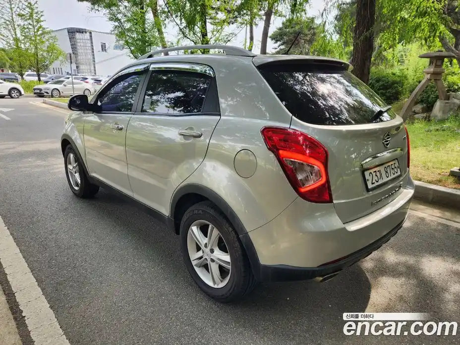 SsangYong Korando 2015 2.0 Механическая в Москве № 589466, фото 4