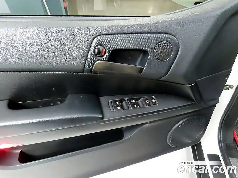 SsangYong Korando 2014 2.0 Автомат в Москве № 589492, фото 13