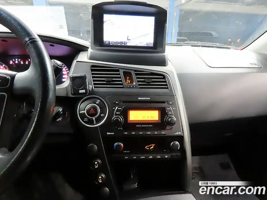 SsangYong Korando 2014 2.0 Автомат в Москве № 589492, фото 18