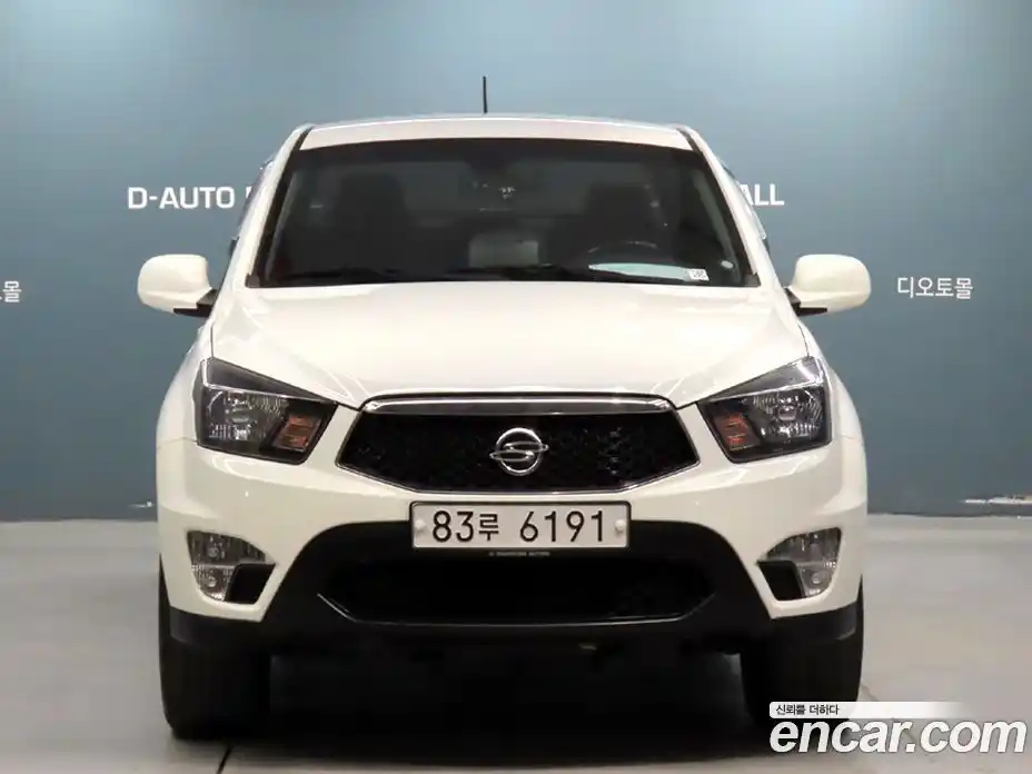 SsangYong Korando 2014 2.0 Автомат в Москве № 589492, фото 3