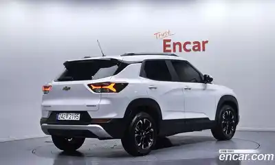 Chevrolet TrailBlazer 2023 1.3 Автомат в Москве № 589689, миниатюра 2