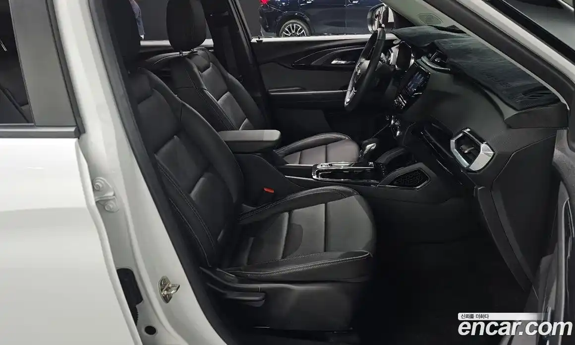 Chevrolet TrailBlazer 2023 1.3 Автомат в Москве № 589689, фото 10