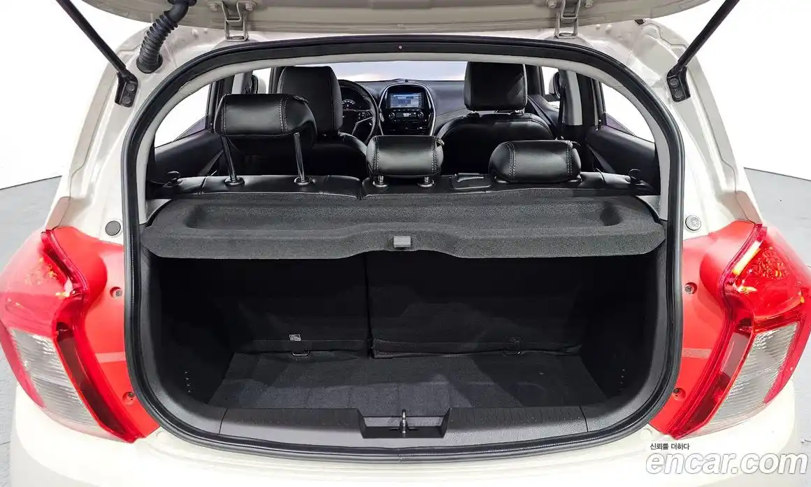 Chevrolet Spark 2018 1.0 Автомат в Москве № 589824, фото 20