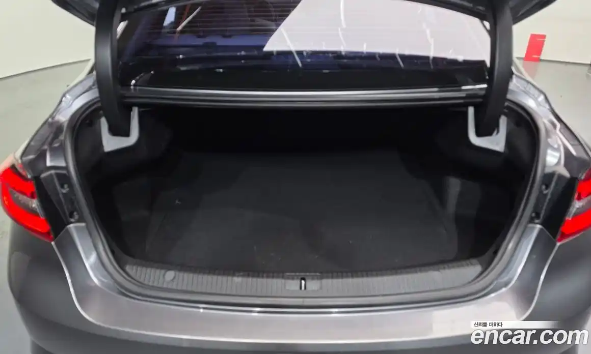 Renault SM6 2019 2.0 Автомат в Москве № 590009, фото 20