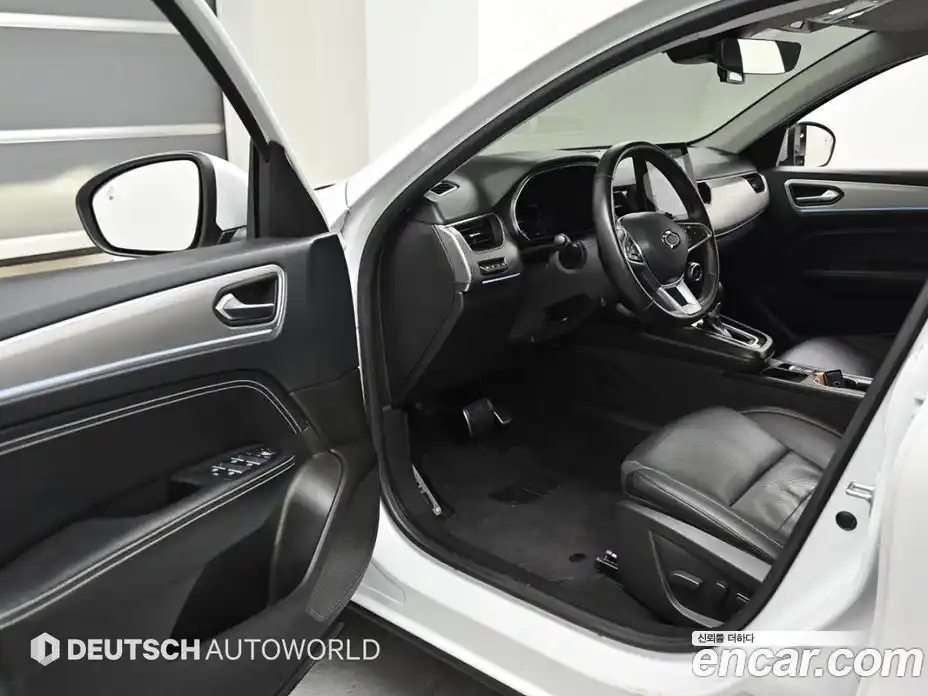 Renault XM3 2023 1.3 Автомат в Москве № 590336, фото 11