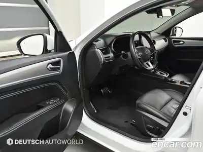 Renault XM3 2023 1.3 Автомат в Москве № 590336, миниатюра 11