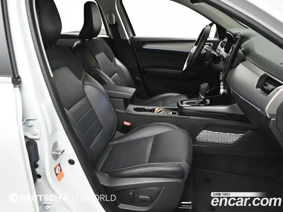 Renault XM3 2023 1.3 Автомат в Москве № 590336, фото 10