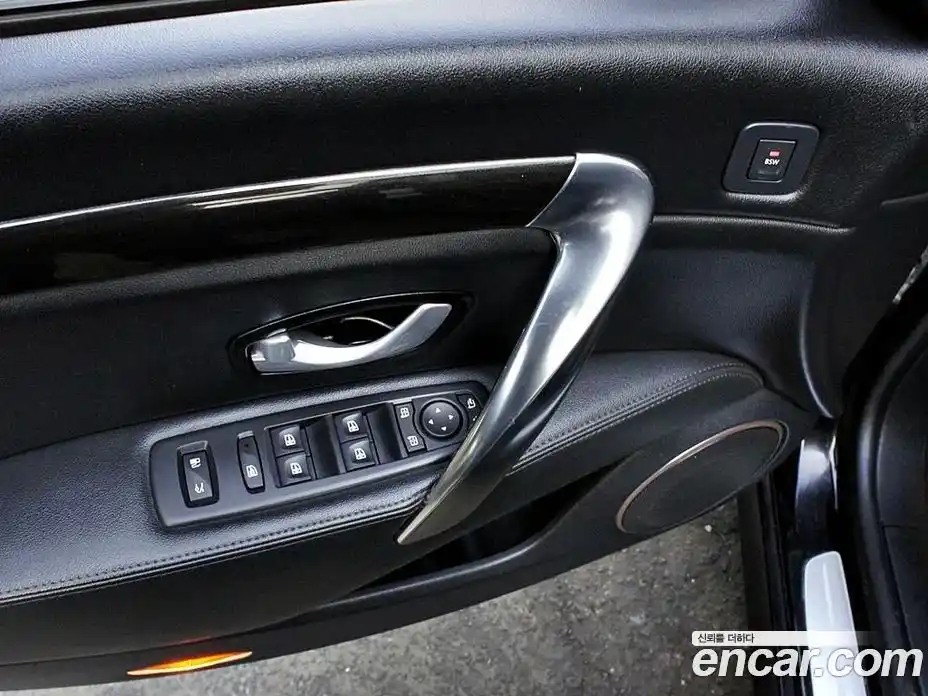 Renault SM7 2014 2.5 Автомат в Москве № 590470, фото 13