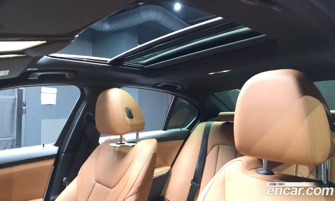 BMW 3-Series 2025 2.0 Автомат в Москве № 590615, фото 18