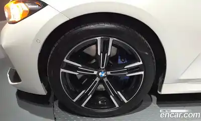 BMW 3-Series 2025 2.0 Автомат в Москве № 590615, миниатюра 5