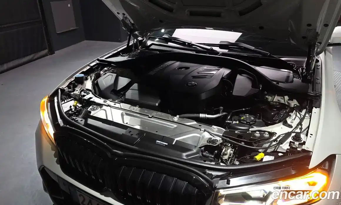 BMW 3-Series 2025 2.0 Автомат в Москве № 590615, фото 6