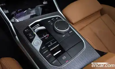 BMW 3-Series 2025 2.0 Автомат в Москве № 590615, миниатюра 9