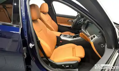 BMW 3-Series 2025 2.0 Автомат в Москве № 590638, миниатюра 11