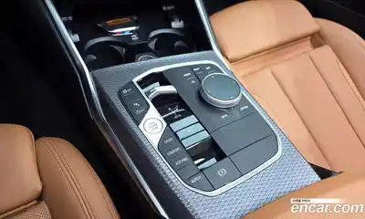 BMW 3-Series 2025 2.0 Автомат в Москве № 590638, миниатюра 9