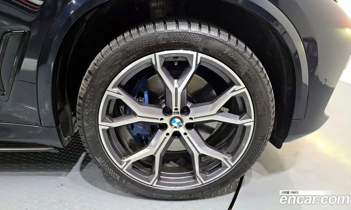 BMW X5 2023 3.0 Автомат в Москве № 591087, фото 5