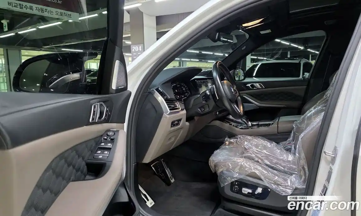 BMW X5M 2022 4.4 Автомат в Москве № 591236, фото 9