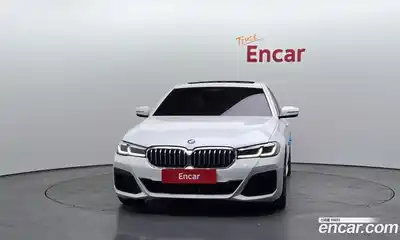 BMW 5-Series 2023 2.0 Автомат в Москве № 591391, миниатюра 3