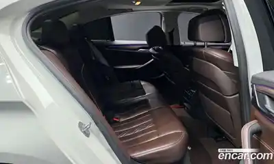 BMW 5-Series 2019 2.0 Автомат в Москве № 591642, миниатюра 12