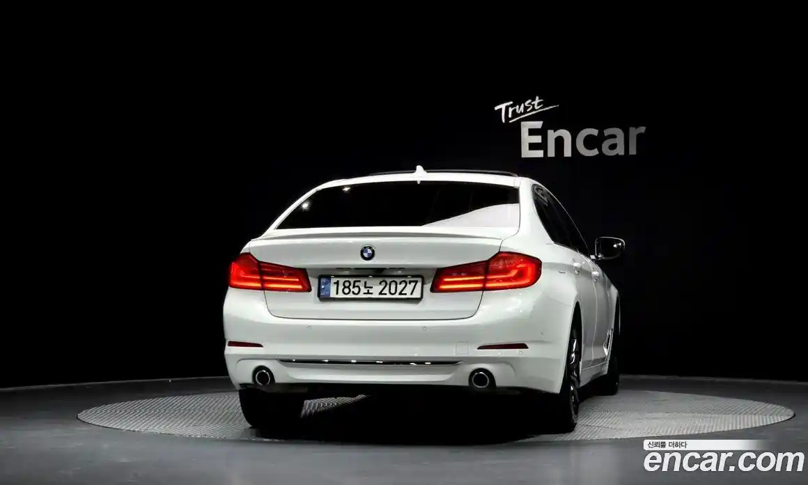 BMW 5-Series 2019 2.0 Автомат в Москве № 591642, фото 4