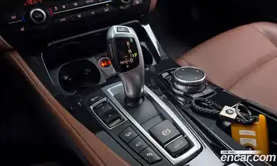 BMW 5-Series 2016 2.0 Автомат в Москве № 591757, миниатюра 9