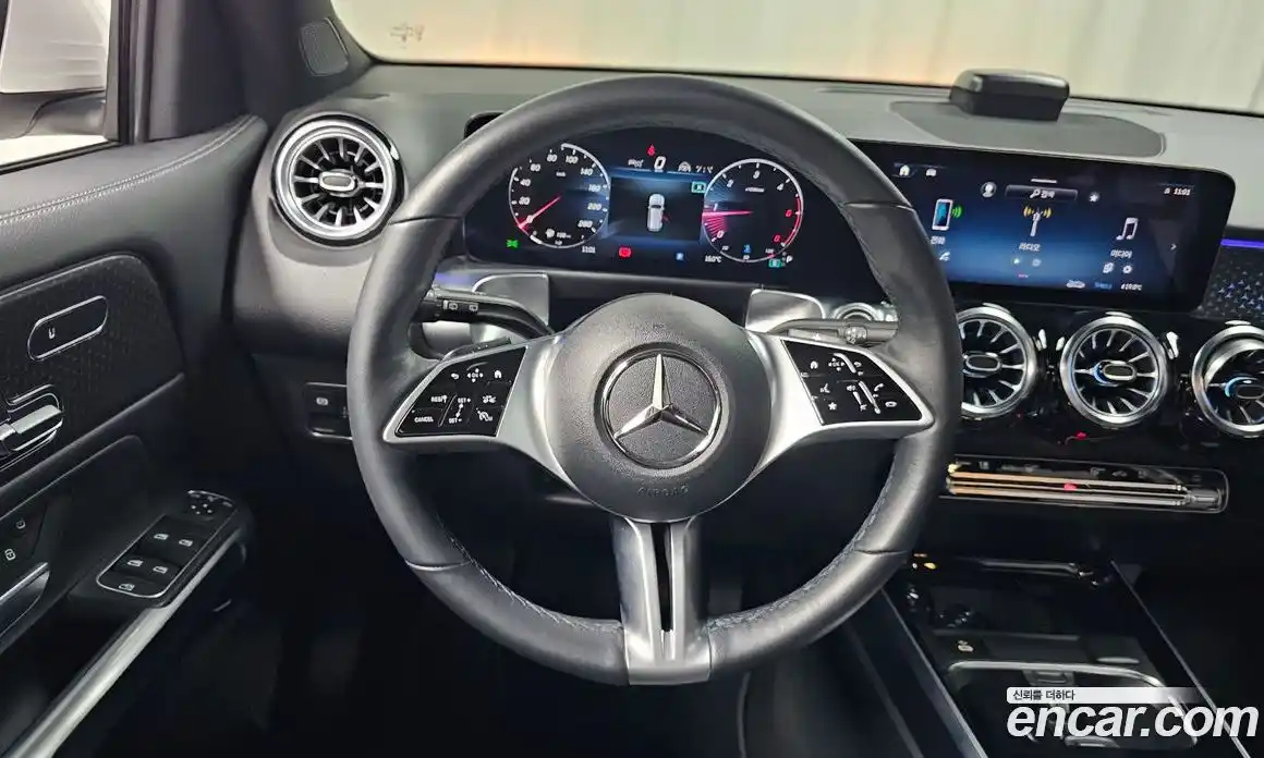 Mercedes-Benz GLB-Class 2024 1.9 Автомат в Москве № 591843, фото 13