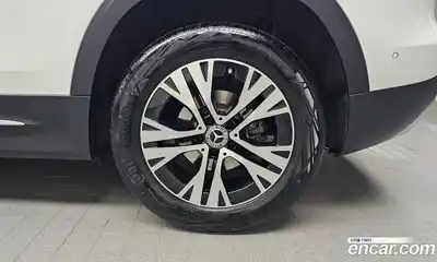 Mercedes-Benz GLB-Class 2024 1.9 Автомат в Москве № 591843, миниатюра 5