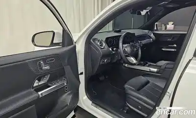 Mercedes-Benz GLB-Class 2024 1.9 Автомат в Москве № 591843, миниатюра 10