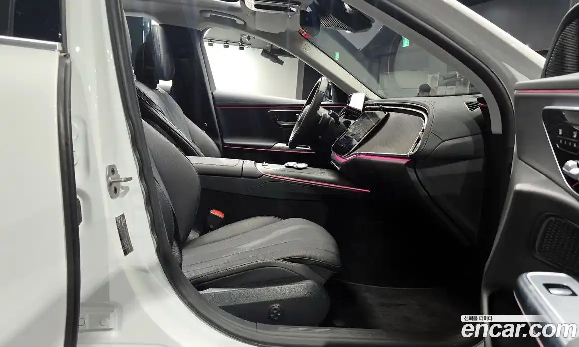 Mercedes-Benz E-Class 2025 2.0 Автомат в Москве № 592038, фото 11