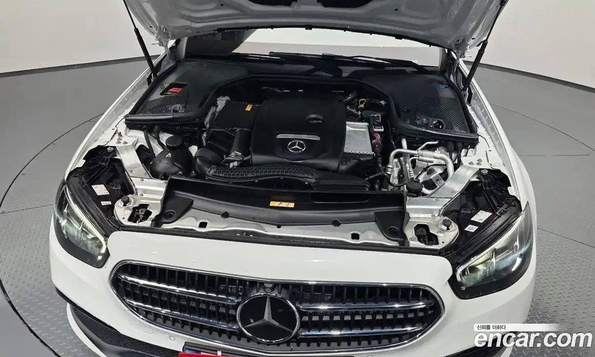 Mercedes-Benz E-Class 2022 2.0 Автомат в Москве № 592047, фото 5