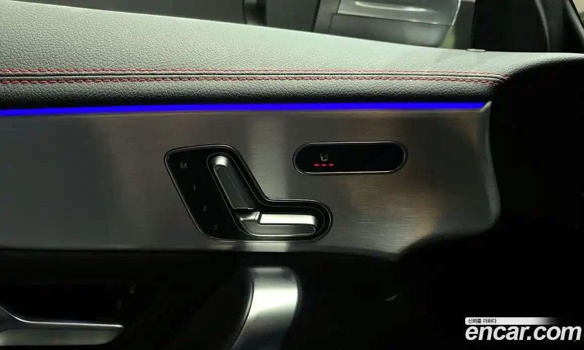 Mercedes-Benz CLA-Class 2021 2.0 Автомат в Москве № 592099, фото 17