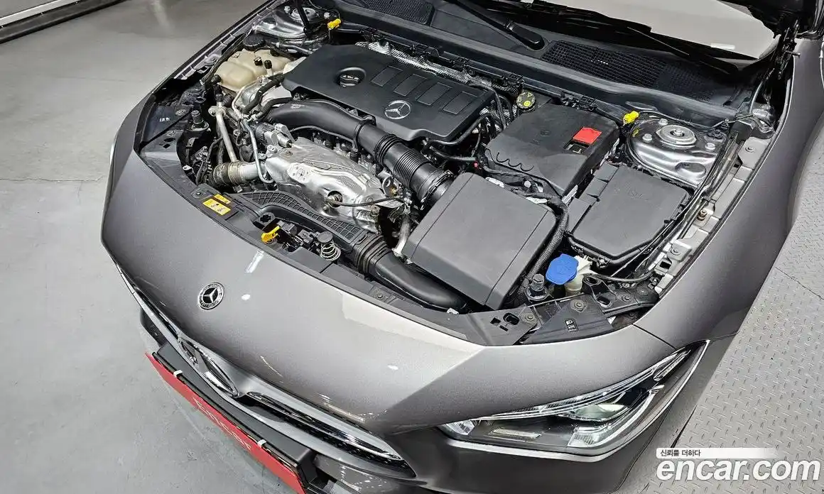 Mercedes-Benz CLA-Class 2021 2.0 Автомат в Москве № 592099, фото 6