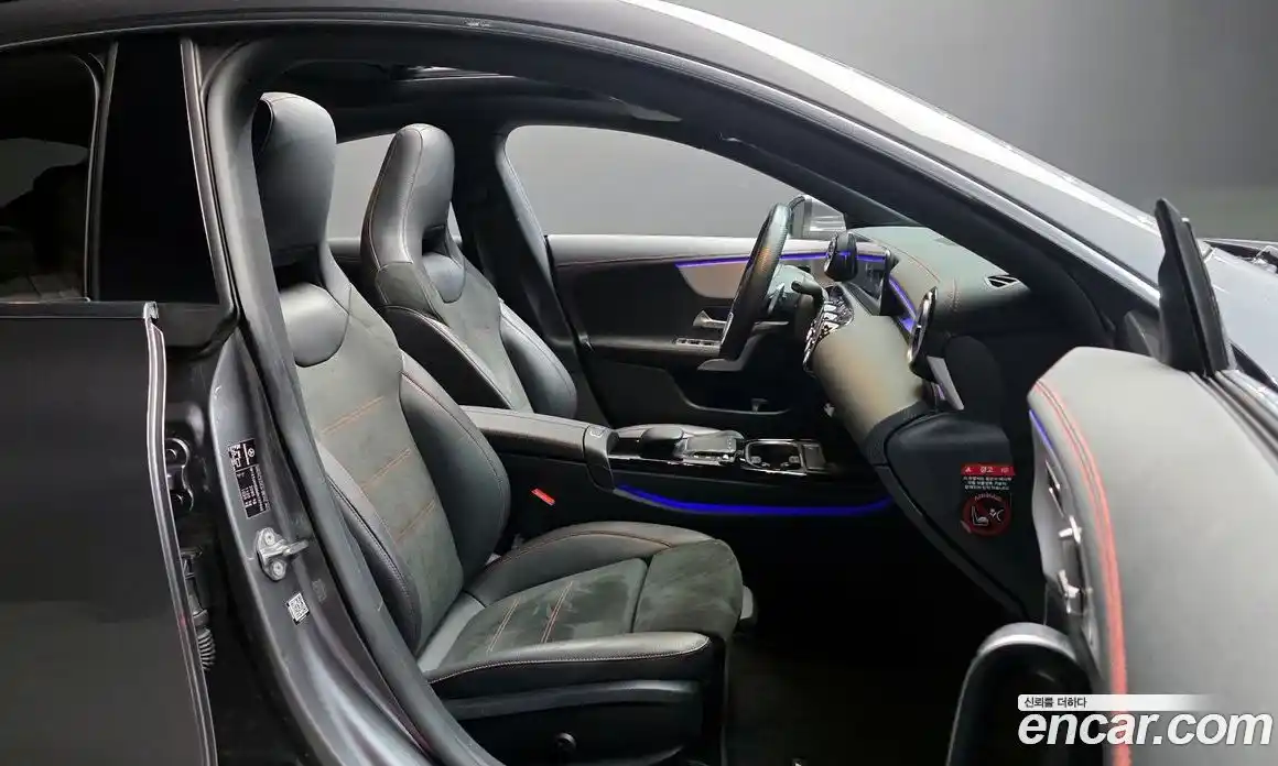 Mercedes-Benz CLA-Class 2021 2.0 Автомат в Москве № 592099, фото 10