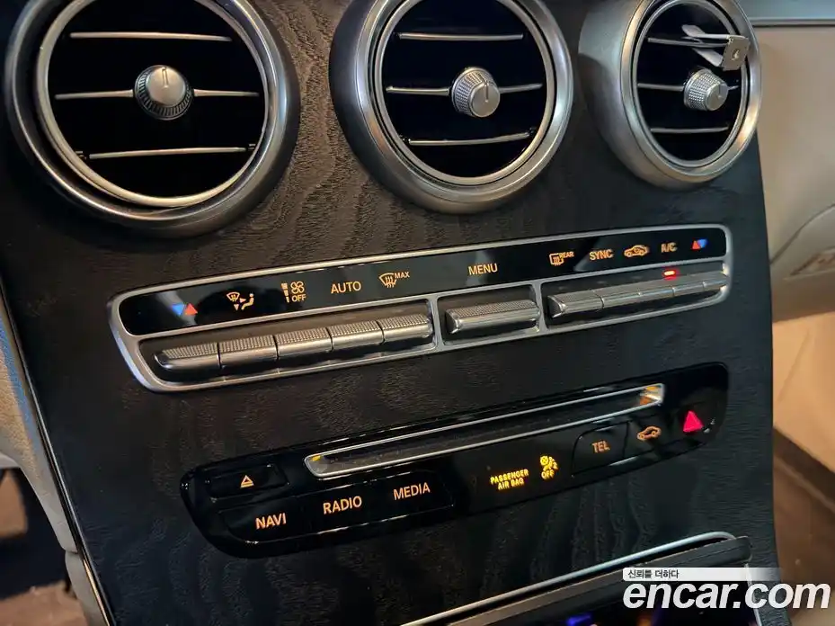 Mercedes-Benz GLC-Class 2018 2.1 Автомат в Москве № 592302, фото 13