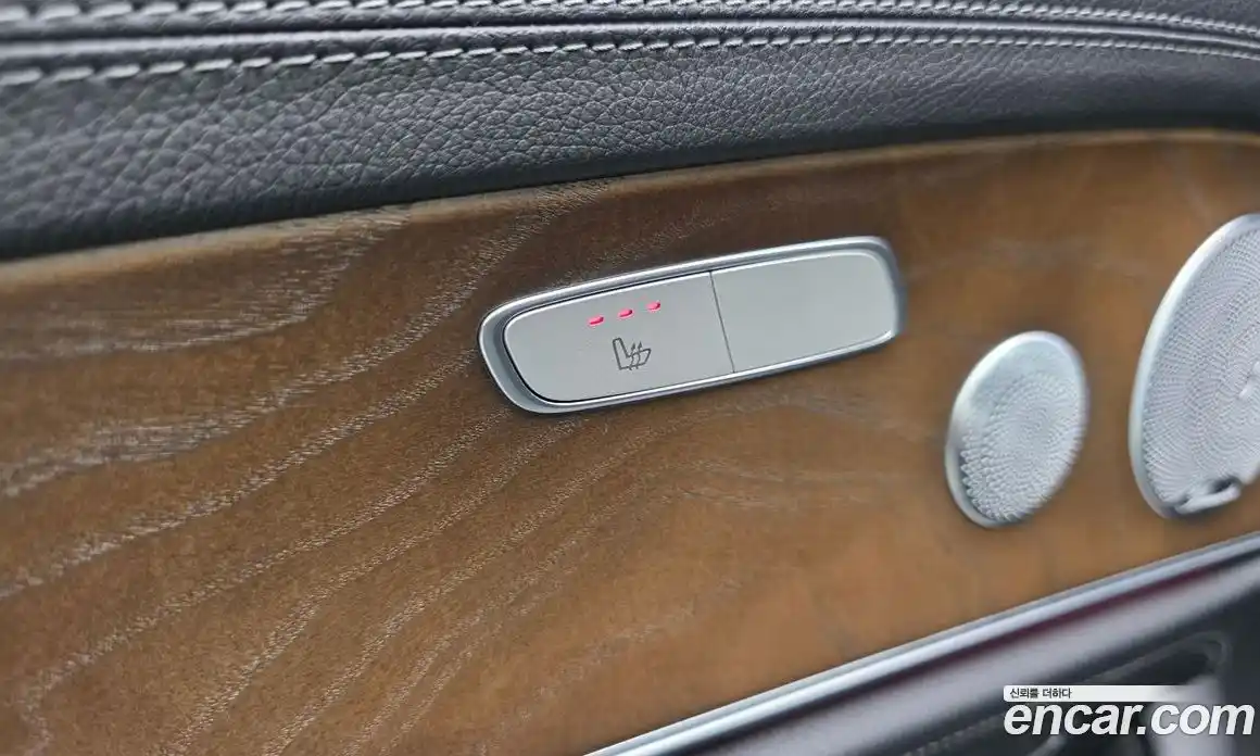 Mercedes-Benz E-Class 2019 2.0 Автомат в Москве № 592409, фото 18